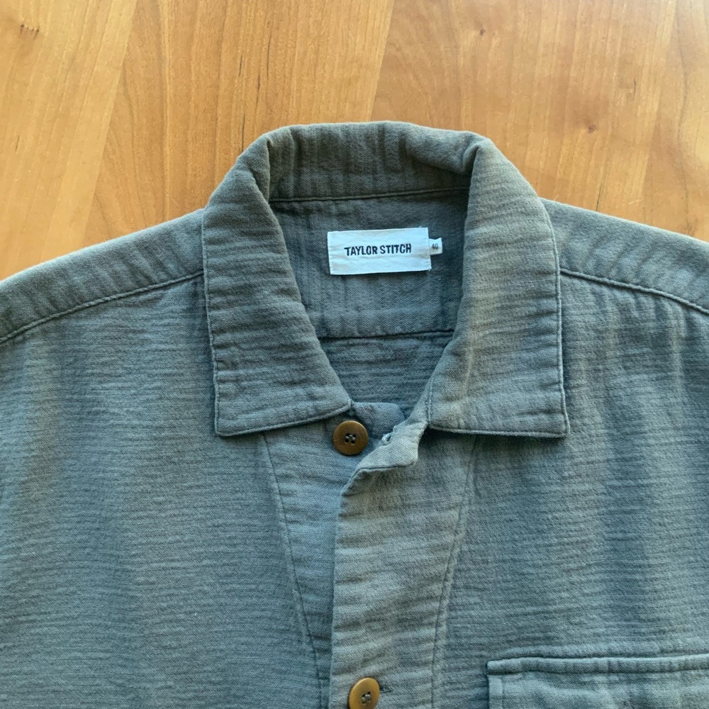 Taylor Stitch Men's Walnut Caravan short sleeve shirt